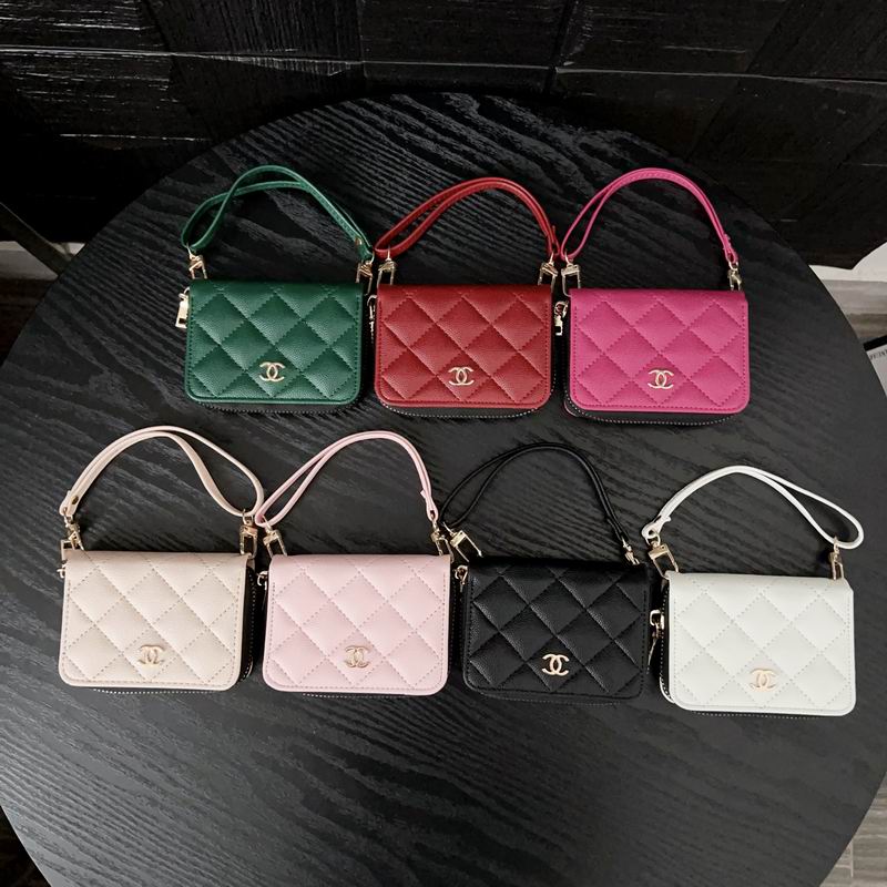 Chanel card bag 04